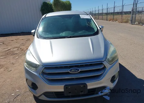 2017 Ford Escape Se из США, поврежденный, VIN 1FMCU0GD6HUA82830